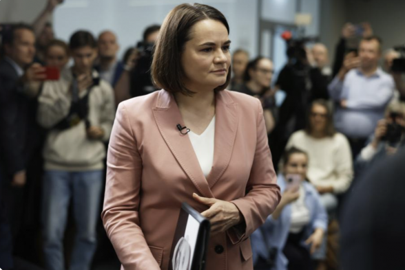 Литва понизила статус охраны Тихановской